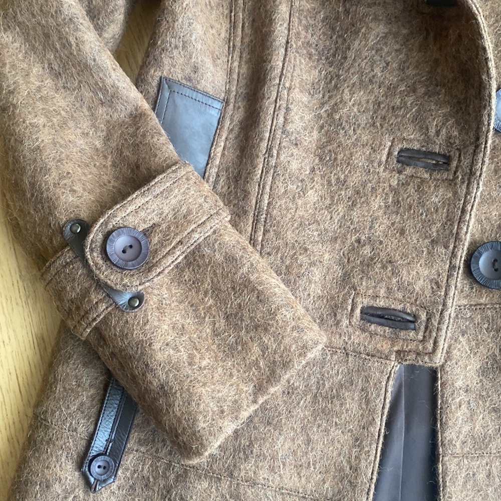 NEW Mackage womens pea coat sz. Small. Wool / Cashmere blend. Made in Canada - Picture 7 of 13